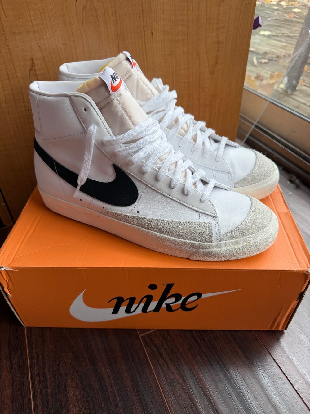 NIB Nike Blazer Mid '77 Vintage White Black BQ6806-100 Men's Size 13